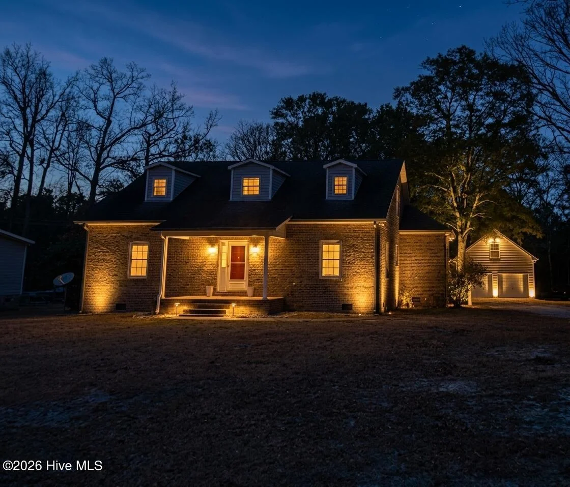 3772 Old Maco Road