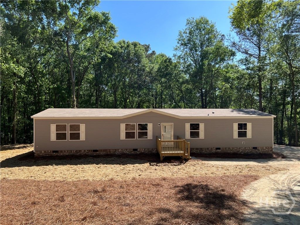 Photo of 731 Pearwood Rd. Rd, Royston, GA 30662 (MLS # CL352276)