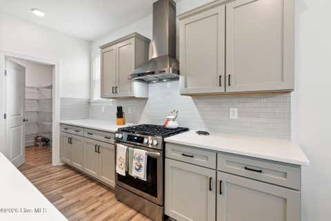 Tiny photo for 302 Sailor Sky Way, Hampstead, NC 28443 (MLS # 100592184)
