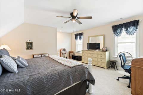 Tiny photo for 302 Sailor Sky Way, Hampstead, NC 28443 (MLS # 100592184)