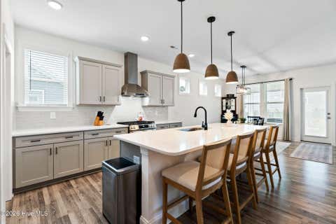 Tiny photo for 302 Sailor Sky Way, Hampstead, NC 28443 (MLS # 100592184)