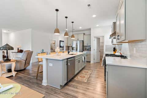 Tiny photo for 302 Sailor Sky Way, Hampstead, NC 28443 (MLS # 100592184)