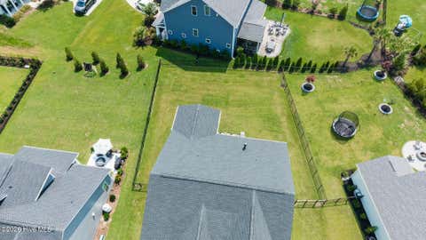 Tiny photo for 302 Sailor Sky Way, Hampstead, NC 28443 (MLS # 100592184)