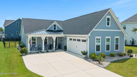 Photo of 302 Sailor Sky Way, Hampstead, NC 28443 (MLS # 100592184)