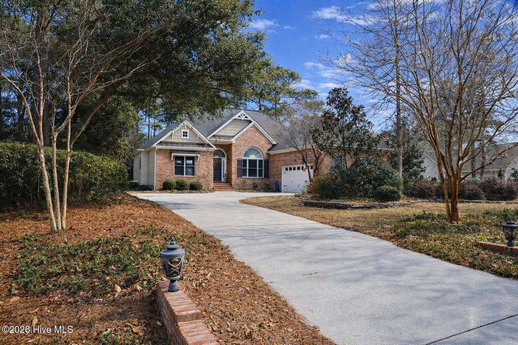 Photo of 329 Long Leaf Drive, Hampstead, NC 28443 (MLS # 100549521)