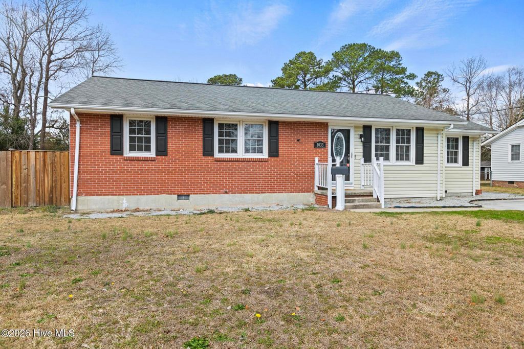 Photo of 1033 Decatur Road, Jacksonville, NC 28540 (MLS # 100558586)