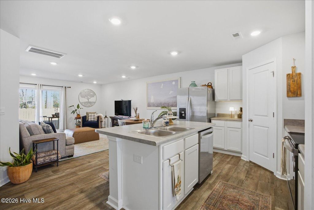Photo of 1568 Bellamy Place Drive NE #52, Leland, NC 28451 (MLS # 100570973)