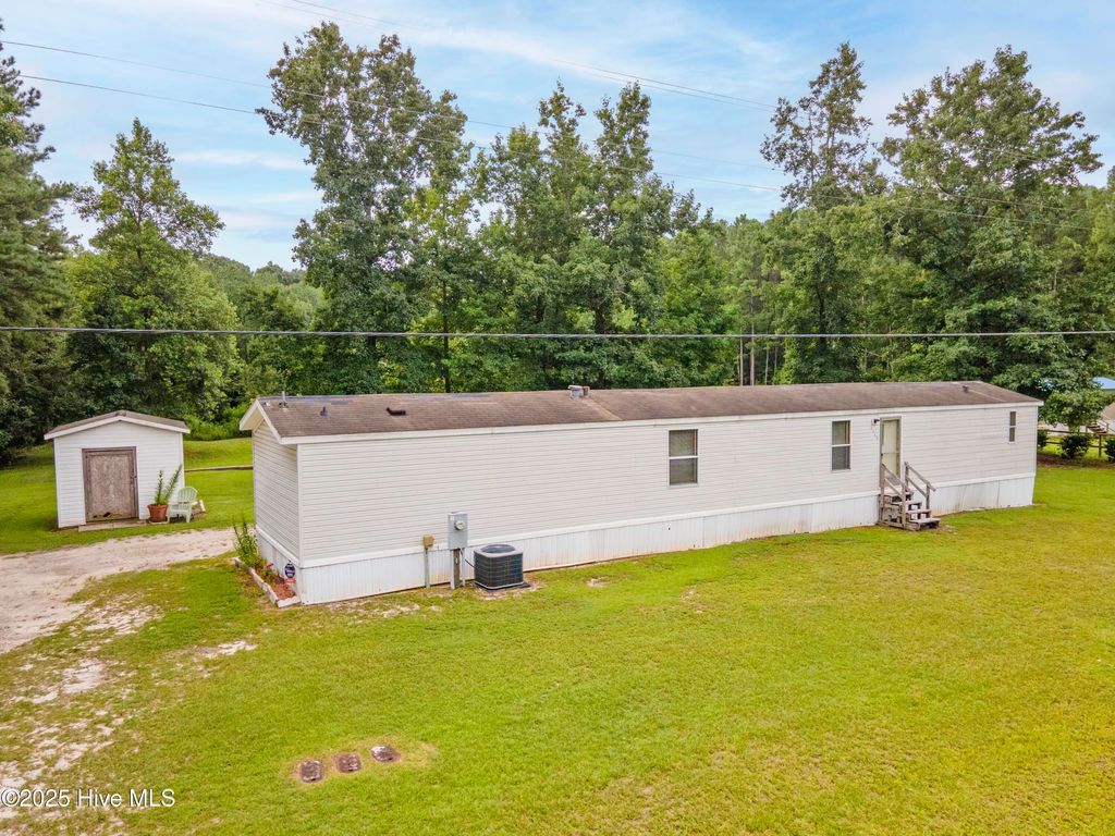 Photo of 5589 Burgaw Highway, Maple Hill, NC 28454 (MLS # 100523556)