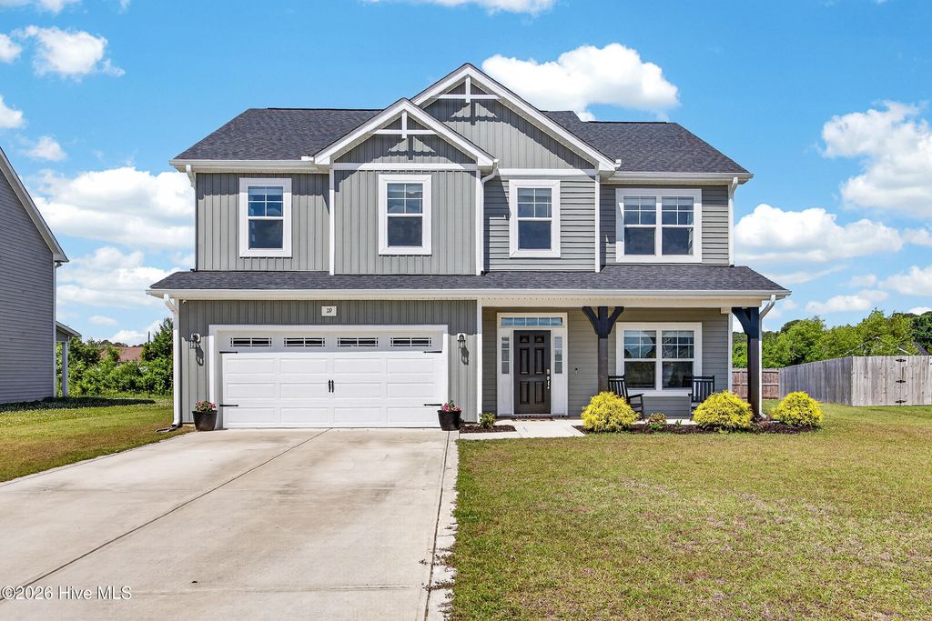 Photo of 119 Fox Cove Crossing, Jacksonville, NC 28546 (MLS # 100572167)