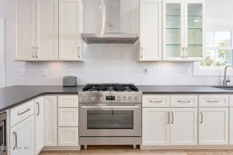 Tiny photo for 110 Seagate Place, Wilmington, NC 28403 (MLS # 100560234)