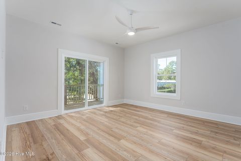 Tiny photo for 110 Seagate Place, Wilmington, NC 28403 (MLS # 100560234)