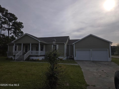 Homes For Sale - 200 Thompson Field Circle<br/> Gloucester, NC 28528