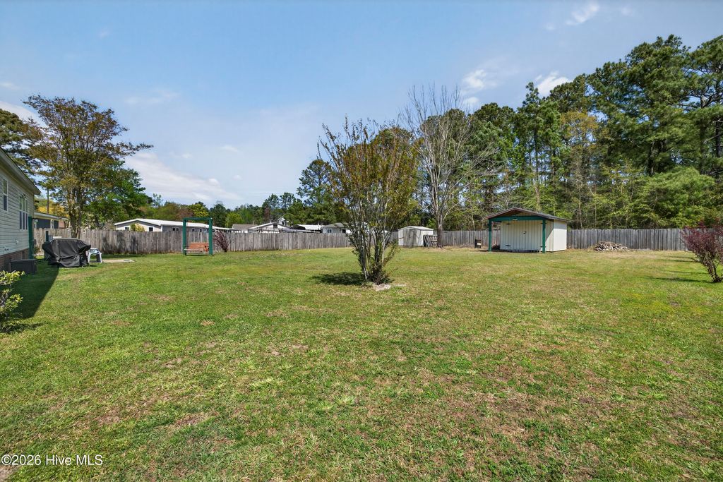 Photo of 920 Pickett Road NE, Leland, NC 28451 (MLS # 100564882)