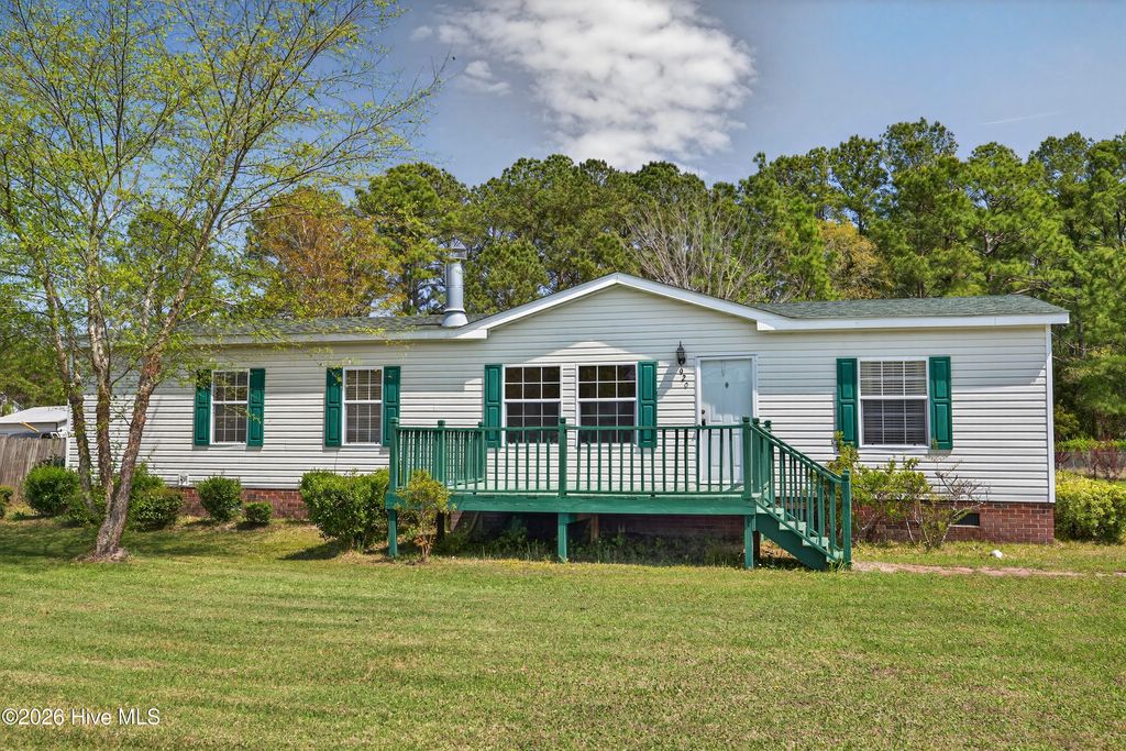Photo of 920 Pickett Road NE, Leland, NC 28451 (MLS # 100564882)