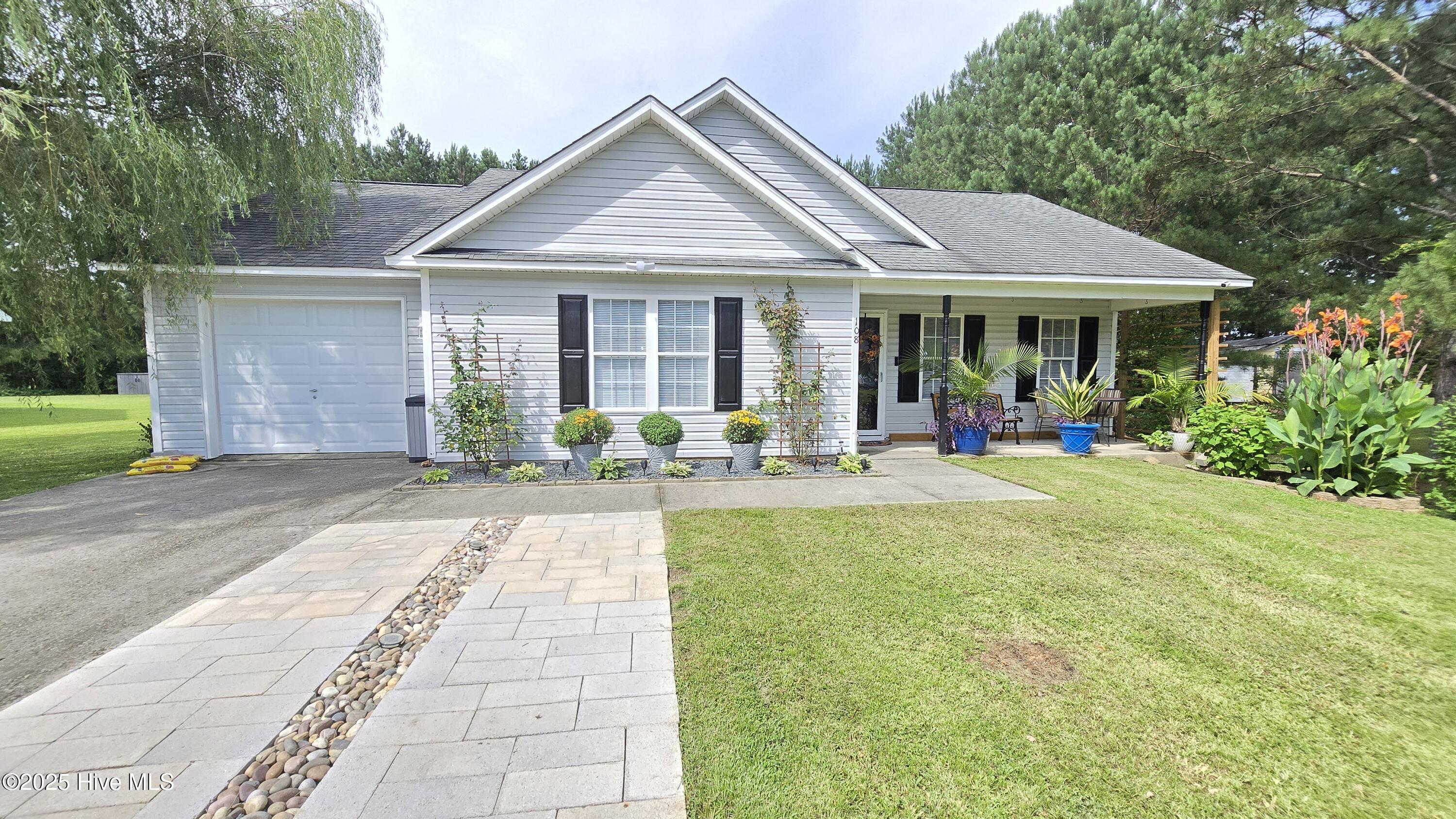 108 Willowbend Drive