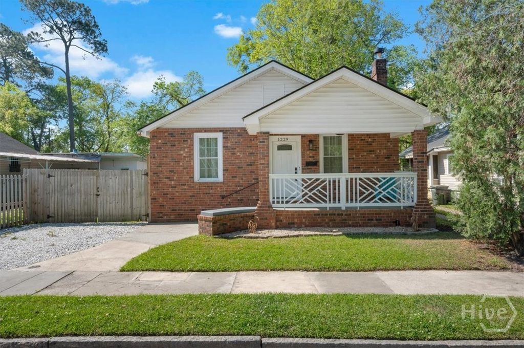 Photo of 1229 E 40th Street, Savannah, GA 31404 (MLS # SA356360)