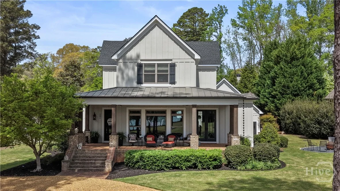 101 Hawks Ridge Rdg