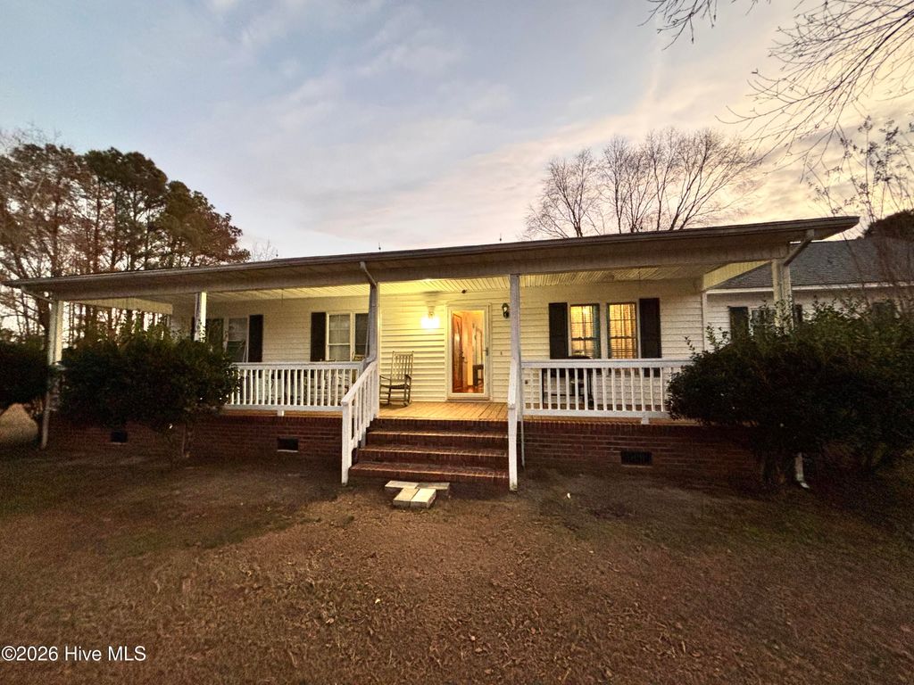 Photo of 135 Halls Pond Road, Rose Hill, NC 28458 (MLS # 100551001)
