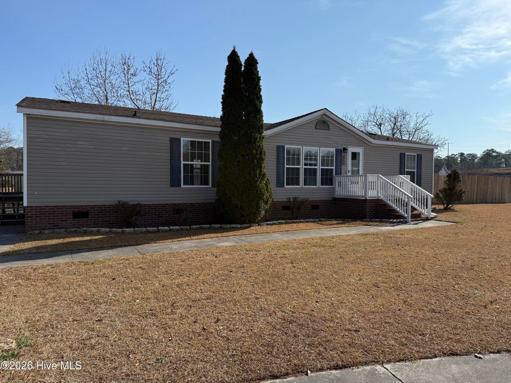 Photo of 139 Macdonald Boulevard, Havelock, NC 28532 (MLS # 100548894)