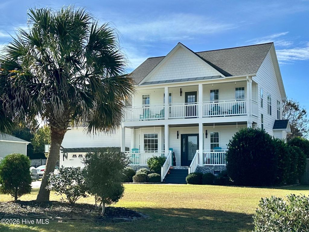 Photo of 114 Cove Side Lane, Hampstead, NC 28443 (MLS # 100550265)