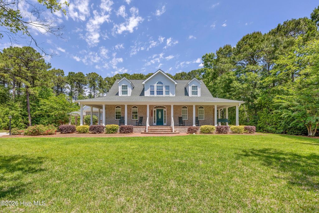 Photo of 142 Foxwood Lane, Wilmington, NC 28409 (MLS # 100557041)