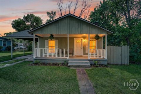 Homes For Sale - 2019 Mcleod Street<br/> Chatham County, Savannah, GA 31405