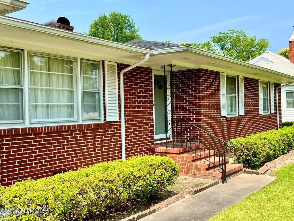 Photo of 506 S Haughton Street, Williamston, NC 27892 (MLS # 100571310)