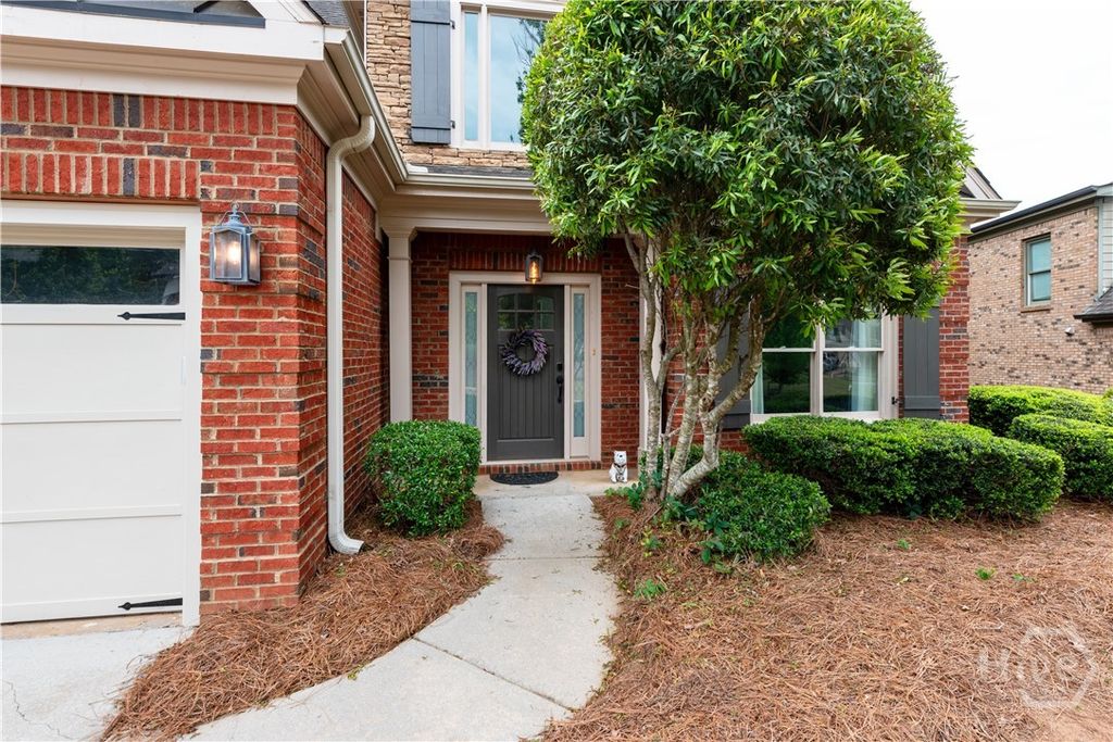 Photo of 320 Abington Lane, Athens, GA 30606 (MLS # CL355201)