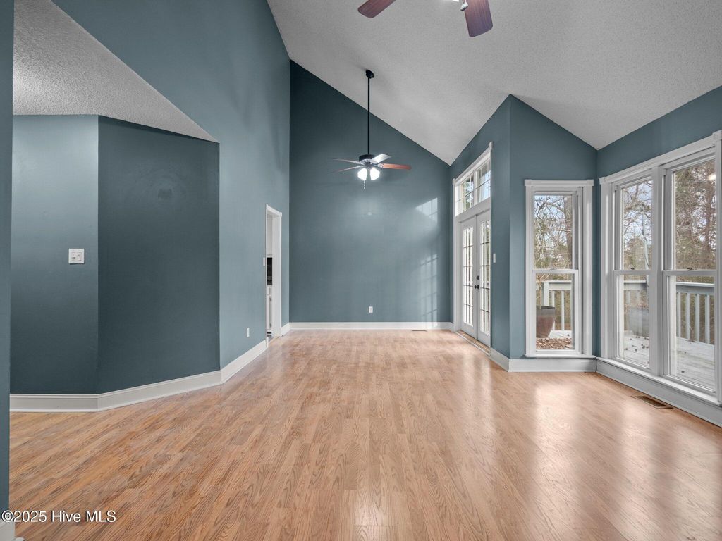 Photo of 705 Riva Ridge Road, Sneads Ferry, NC 28460 (MLS # 100549891)