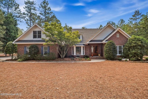 Homes For Sale - 10 Ashkirk Drive<br/> Pinehurst, NC 28374