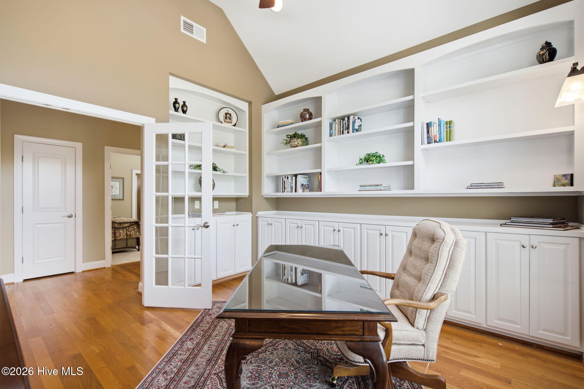 Welcome to 2118 Bay Colony Lane, an elegant 1.5-story brick veneer hom – image 29