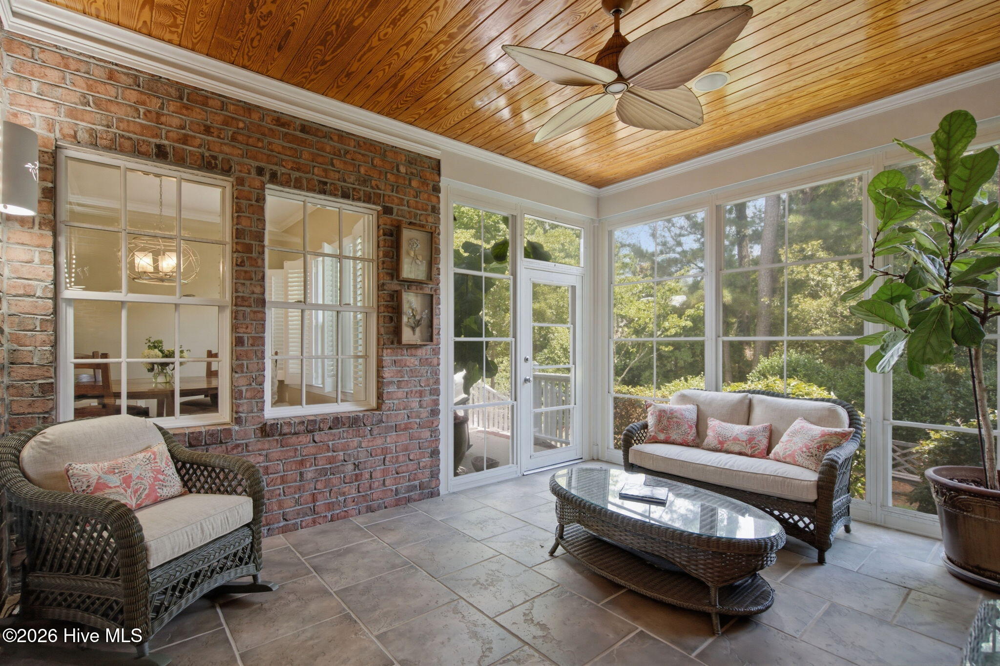 Welcome to 2118 Bay Colony Lane, an elegant 1.5-story brick veneer hom – image 40