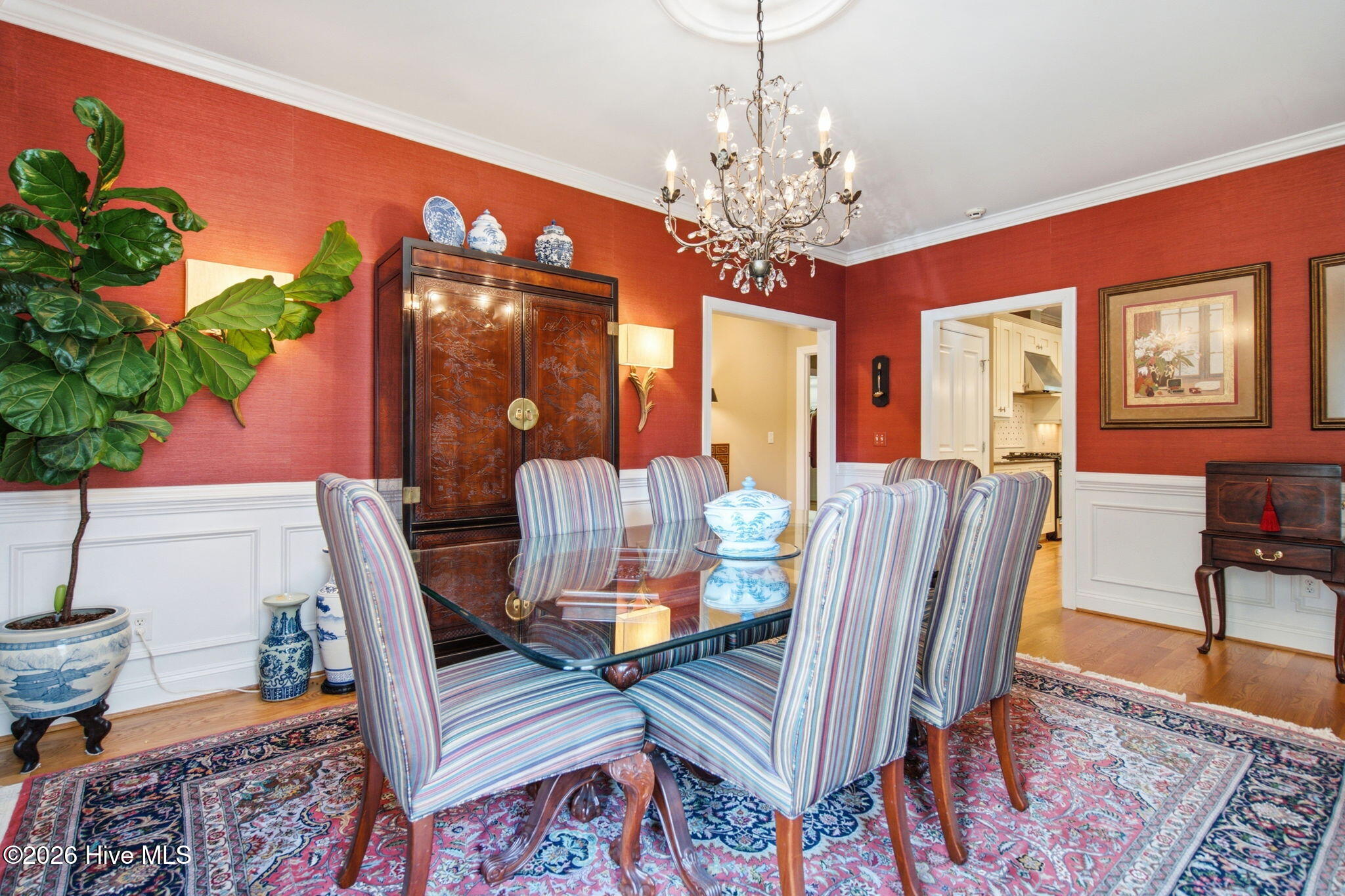 Welcome to 2118 Bay Colony Lane, an elegant 1.5-story brick veneer hom – image 17