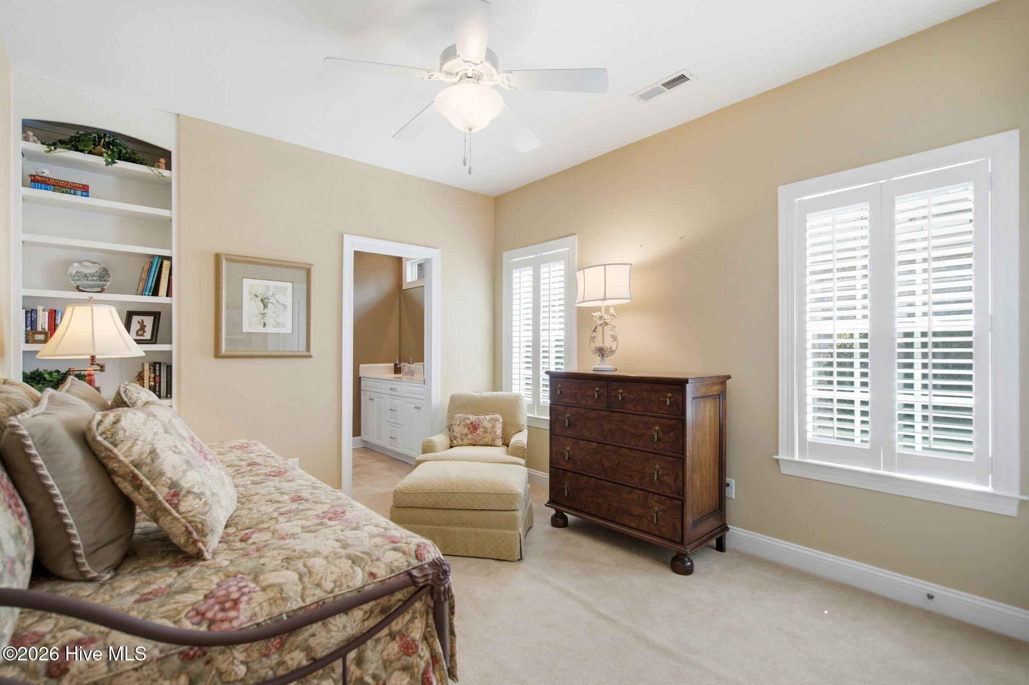 Welcome to 2118 Bay Colony Lane, an elegant 1.5-story brick veneer hom – image 34