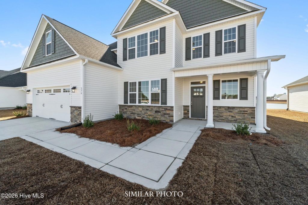 Photo of 1844 Olde Towne Pointe Boulevard, Jacksonville, NC 28546 (MLS # 100566312)