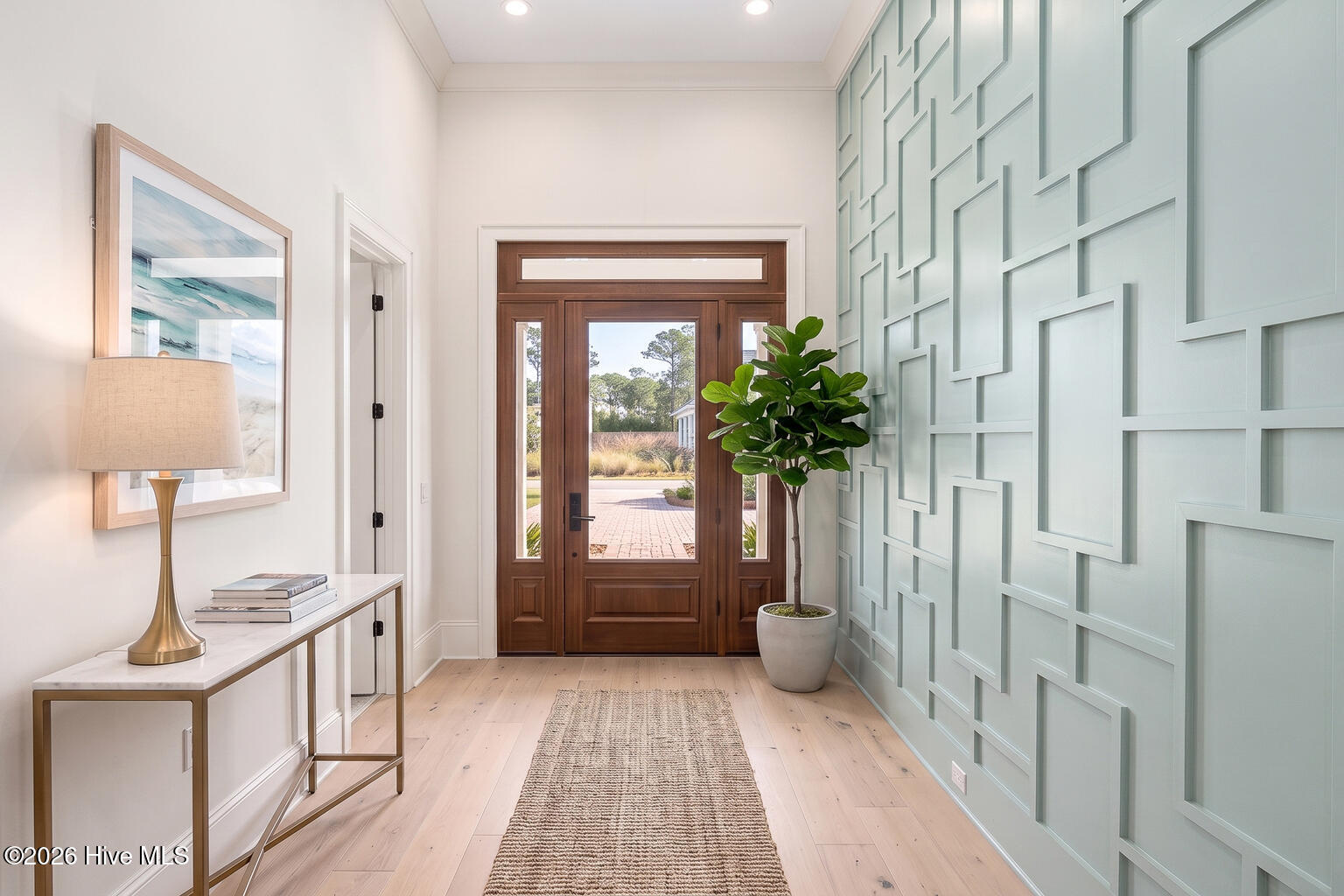 360 E Wayfinder Lane