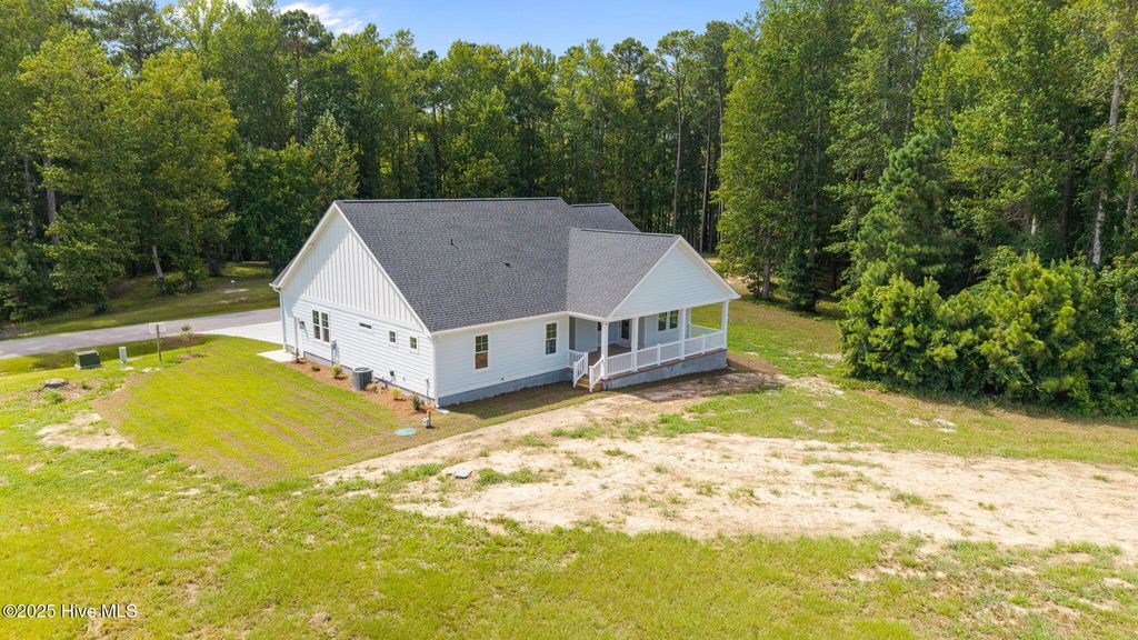 Photo of 64 Jasmine Lane, Minnesott Beach, NC 28510 (MLS # 100516816)