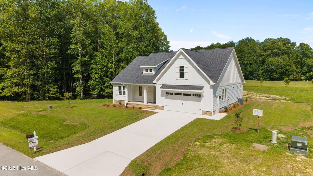 Photo of 64 Jasmine Lane, Minnesott Beach, NC 28510 (MLS # 100516816)