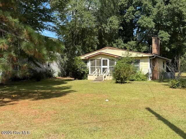 Photo of 435 W Connecticut Avenue, Southern Pines, NC 28387 (MLS # 100613095)