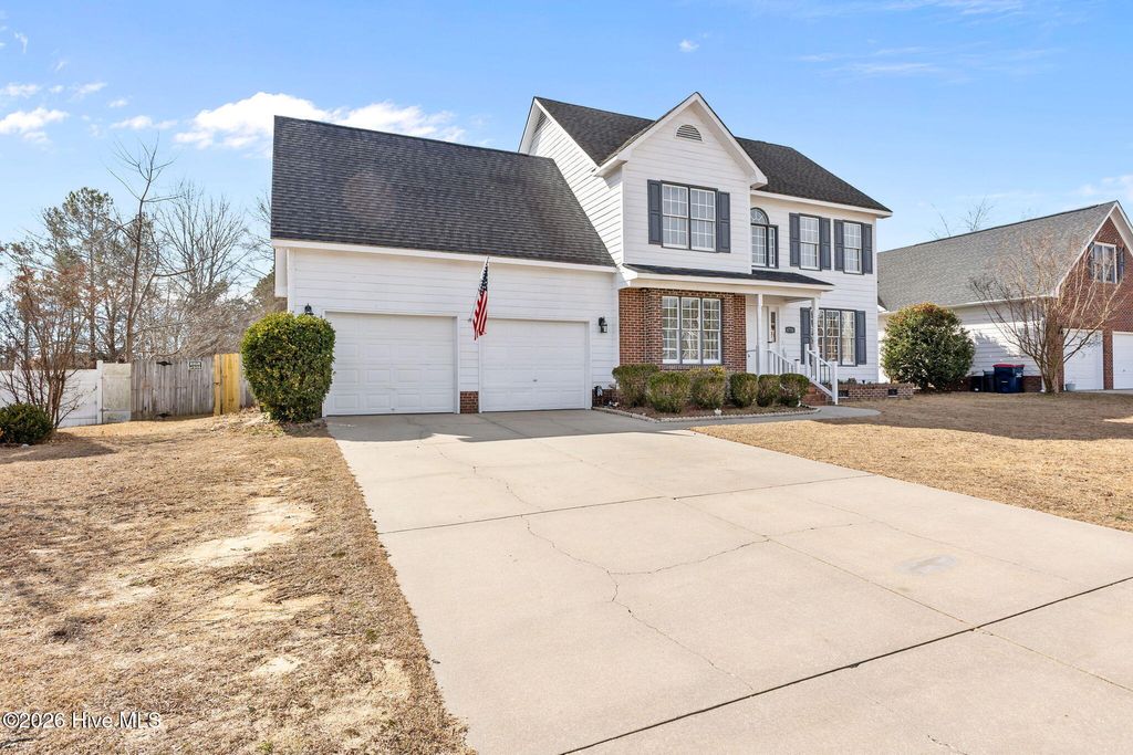 Photo of 6724 Jacobs Creek Circle, Fayetteville, NC 28306 (MLS # 100555258)
