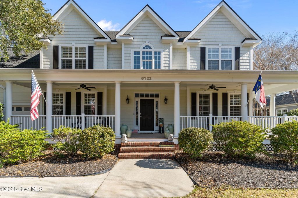Photo of 6122 River Sound Circle, Southport, NC 28461 (MLS # 100561697)
