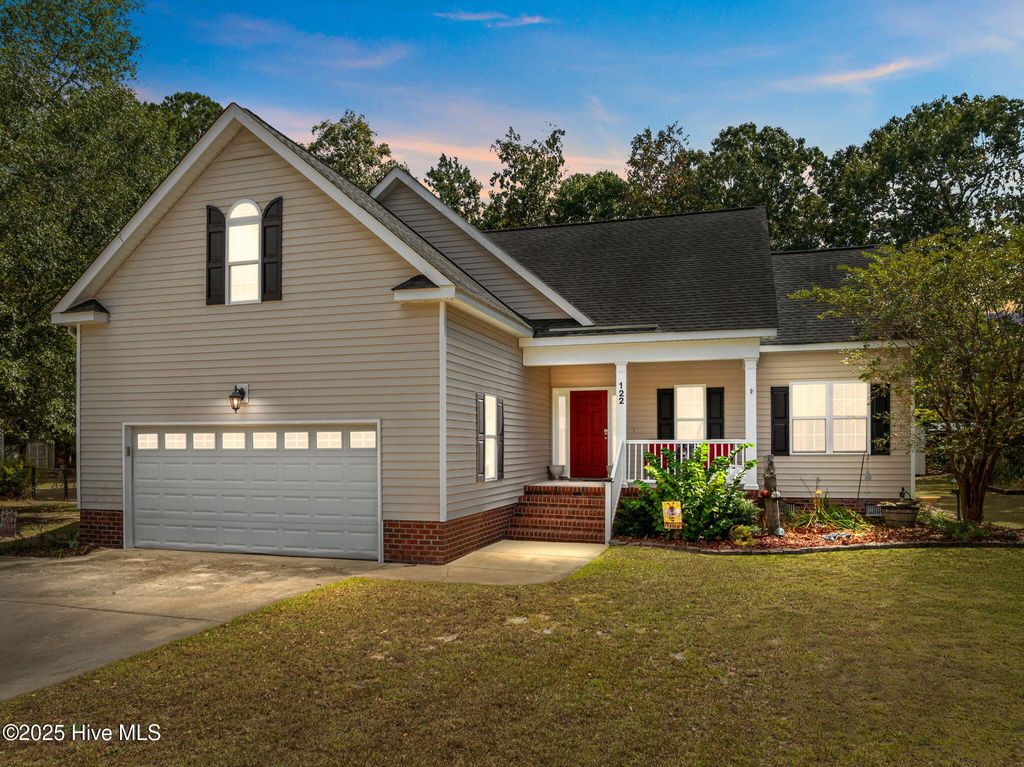 Photo of 122 Pirate Cove Road, Washington, NC 27889 (MLS # 100535631)