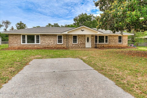 Photo of 1506 Halton Road, Augusta, GA 30909 (MLS # 100582643)