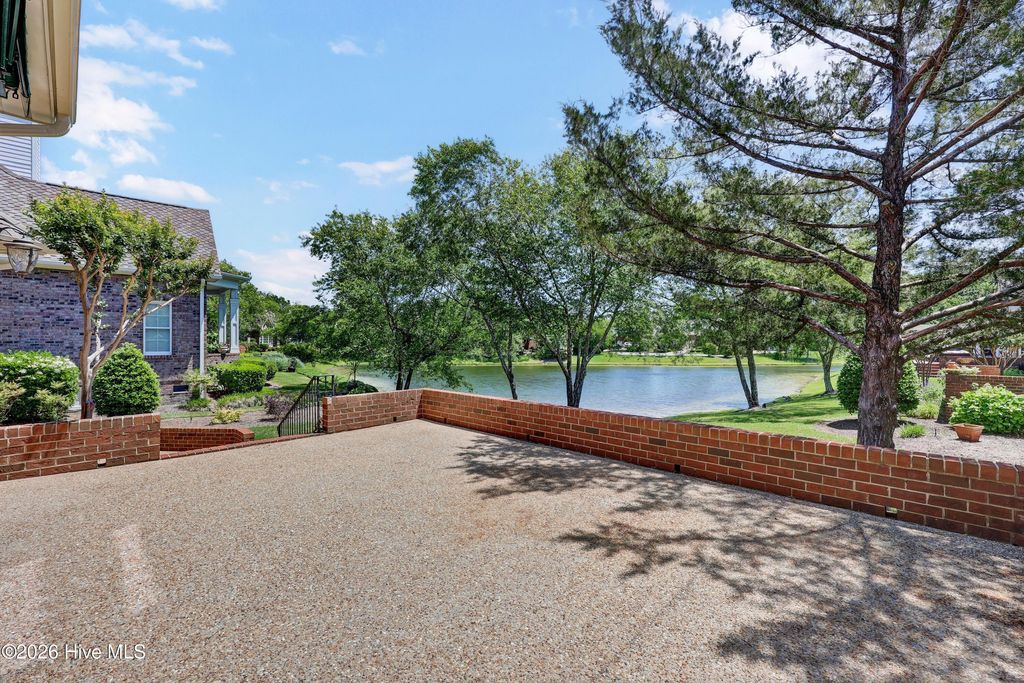 Photo of 2006 Kenilworth Lane, Wilmington, NC (MLS # 100572731)