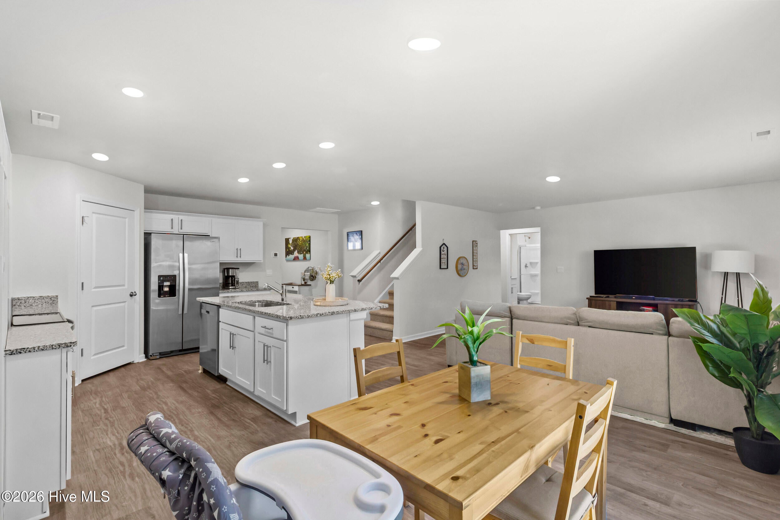 4019 Emerald View
