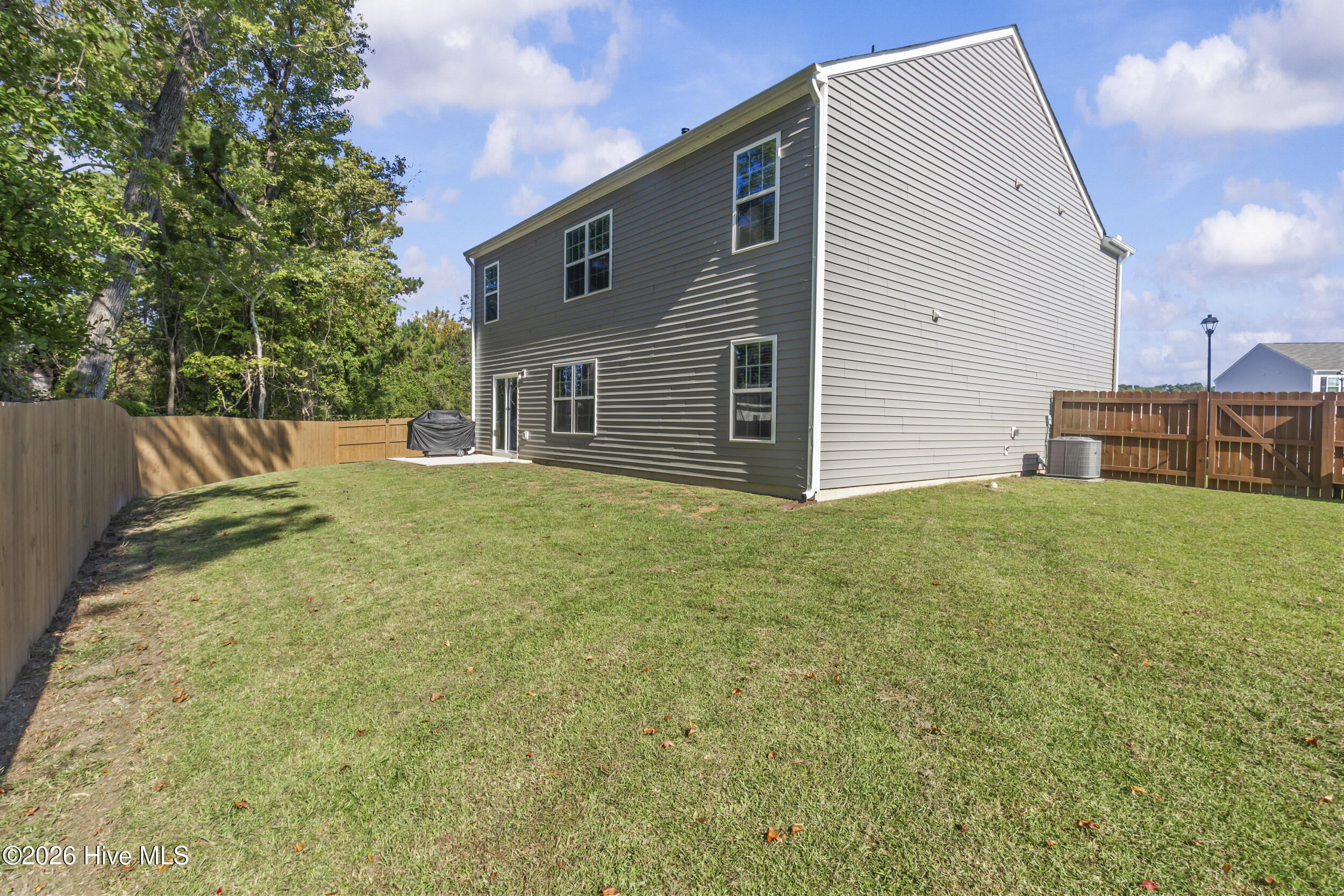 4019 Emerald View