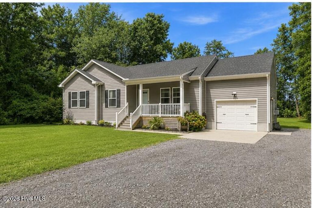 Photo of 120 S Currituck Road, Currituck, NC 27929 (MLS # 100590751)