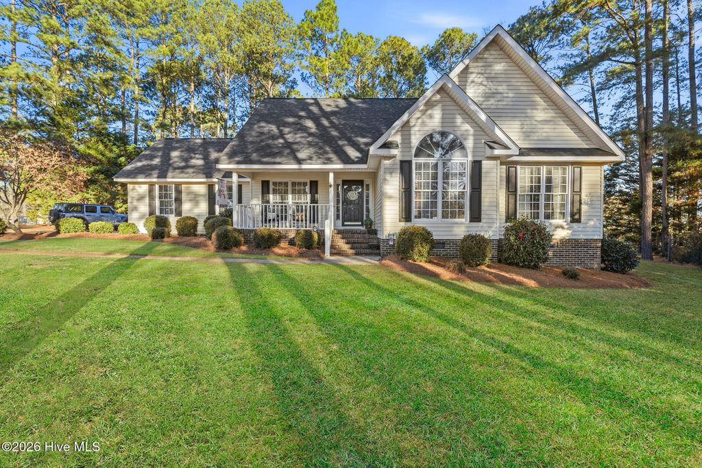 Photo of 12661 Doe Circle, Laurinburg, NC 28352 (MLS # 100551386)