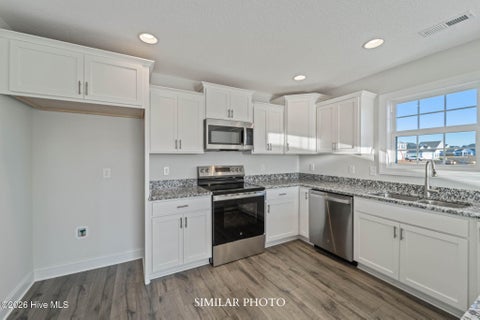 Tiny photo for 870 Faithful Way, Jacksonville, NC 28546 (MLS # 100610793)