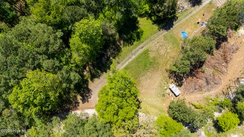 Tiny photo for 2 Foy Locamy Road, Jacksonville, NC 28540 (MLS # 100566627)